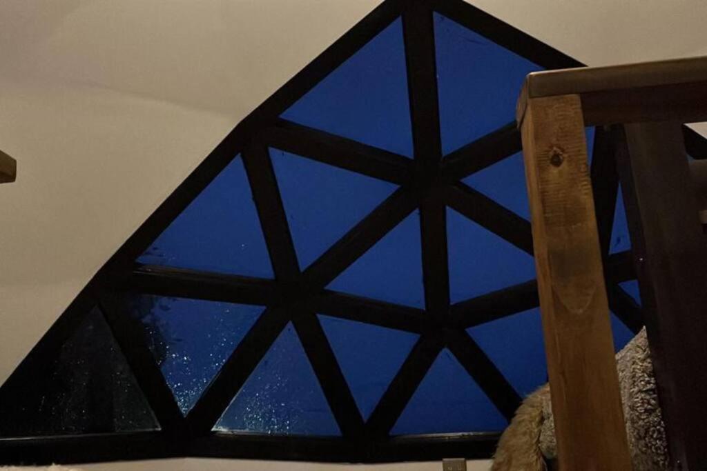 Domo en el rincón del paraíso