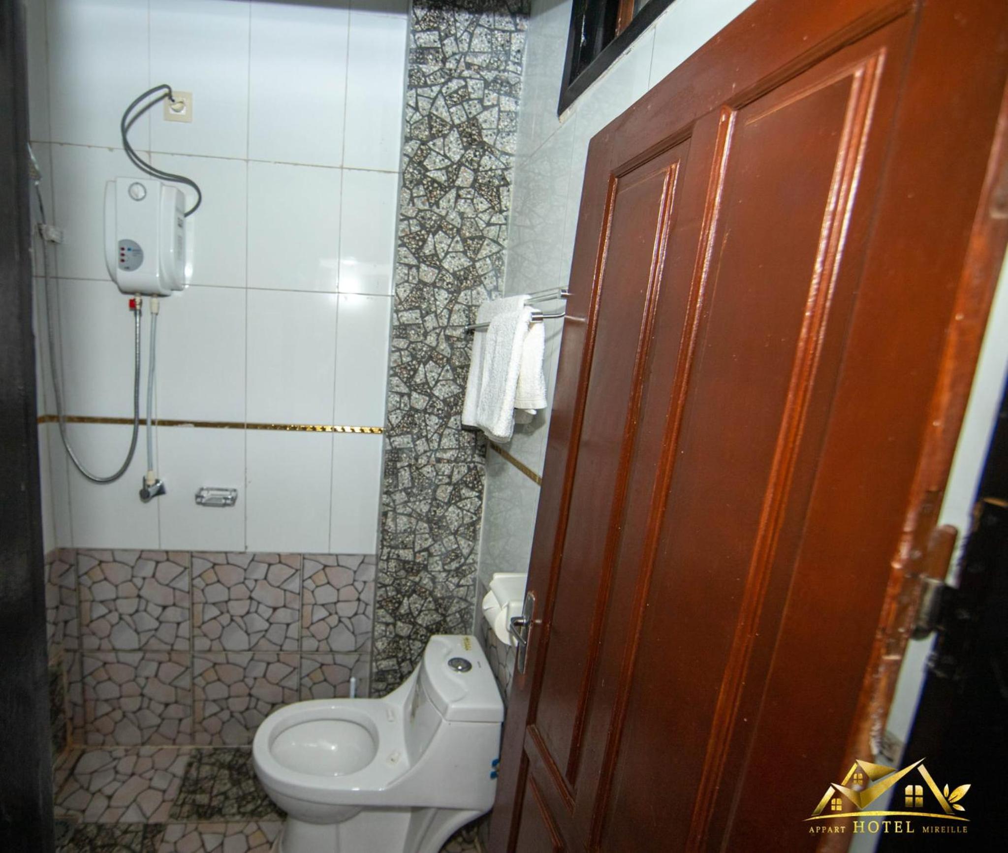 APPART HOTEL MIREILLE
