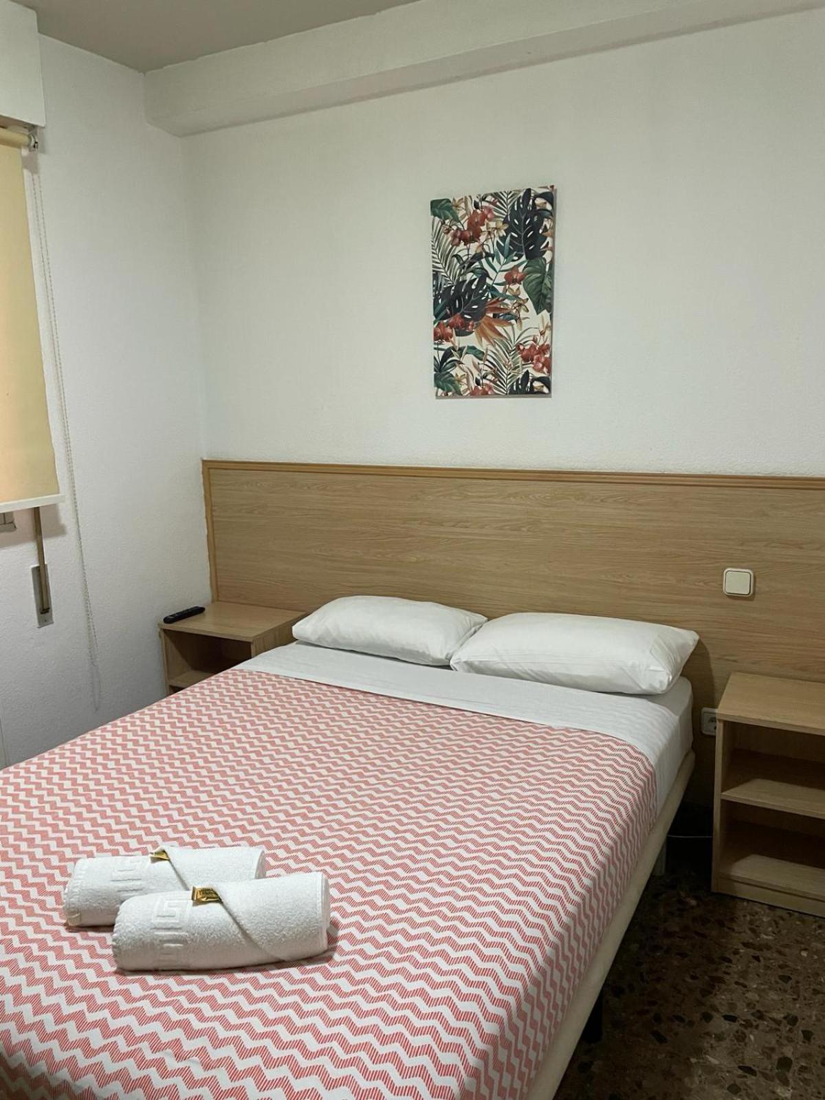 Hostal Milmarcos