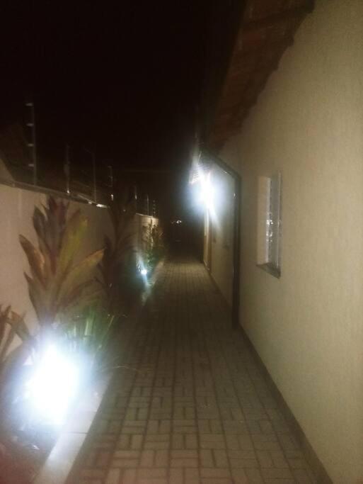 Casa de cond com piscina e churrasqueira particular