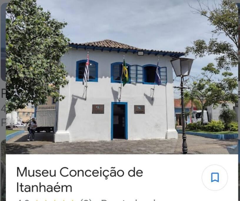 Casa de cond com piscina e churrasqueira particular