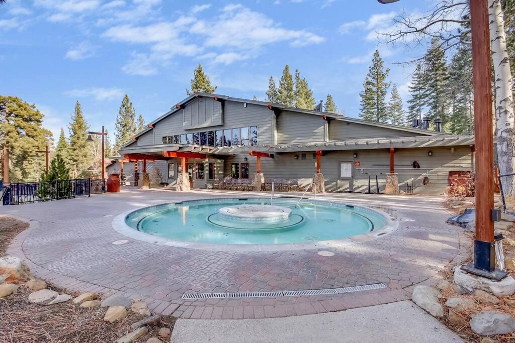Slope Side Studio in Northstar Village!