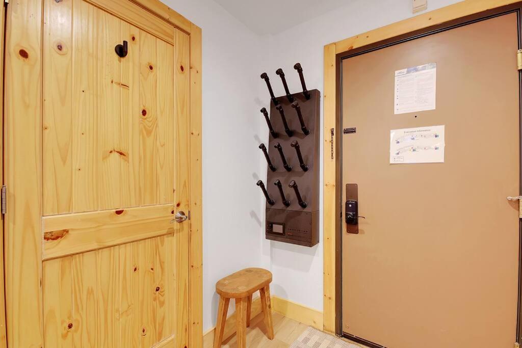 Slope Side Studio in Northstar Village!