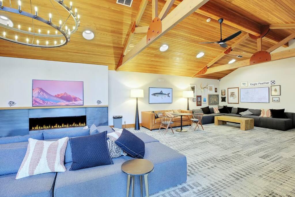 Slope Side Studio in Northstar Village!