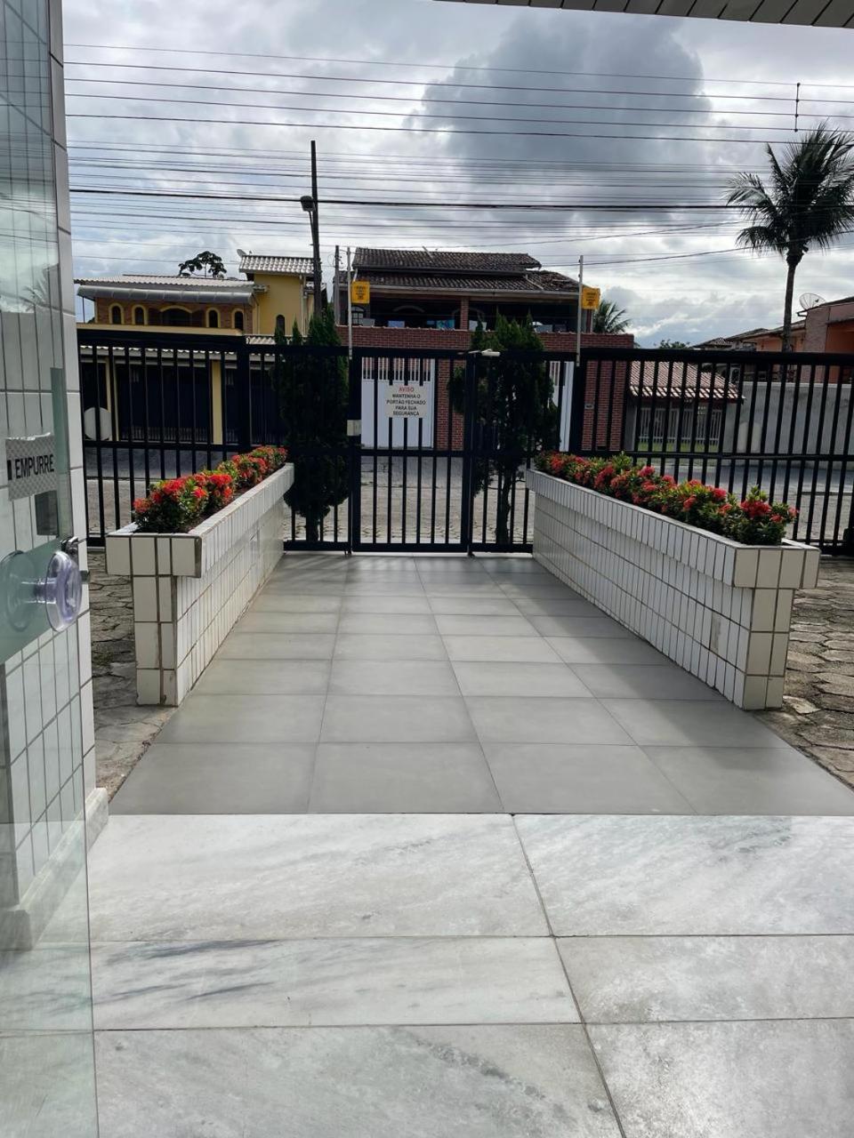 Apartamento com linda vista na praia Martim de Sá