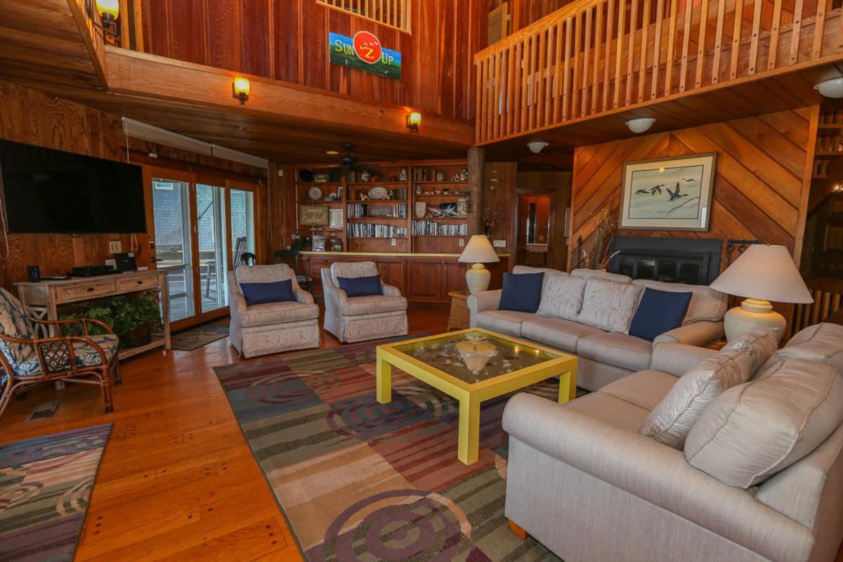 Sun'Z Up - Oceanfront Outer Banks Home with Private Pool & Ocean Views view 5