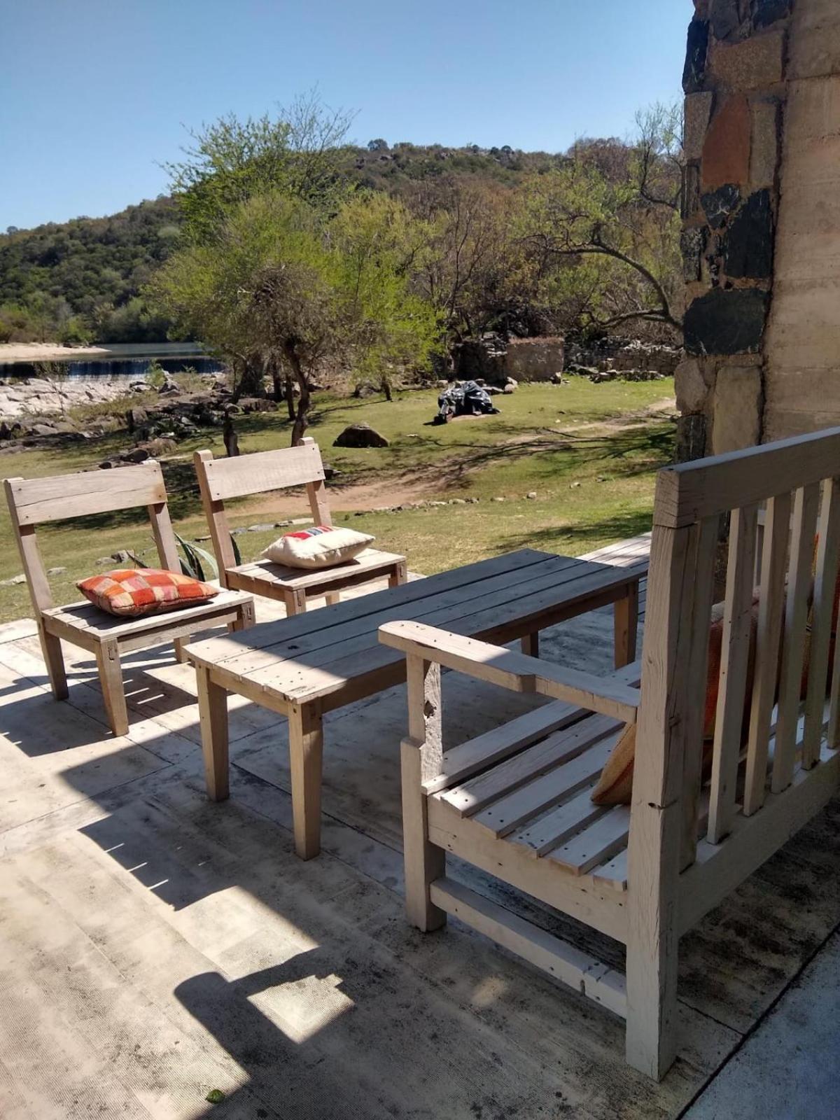 Casa De Campo La Melisa Frente Al Río