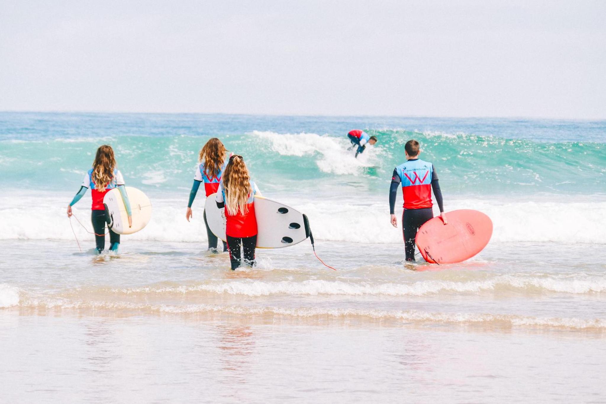 Escuela de Surf WAVES SOUND - Alojamiento Compartido