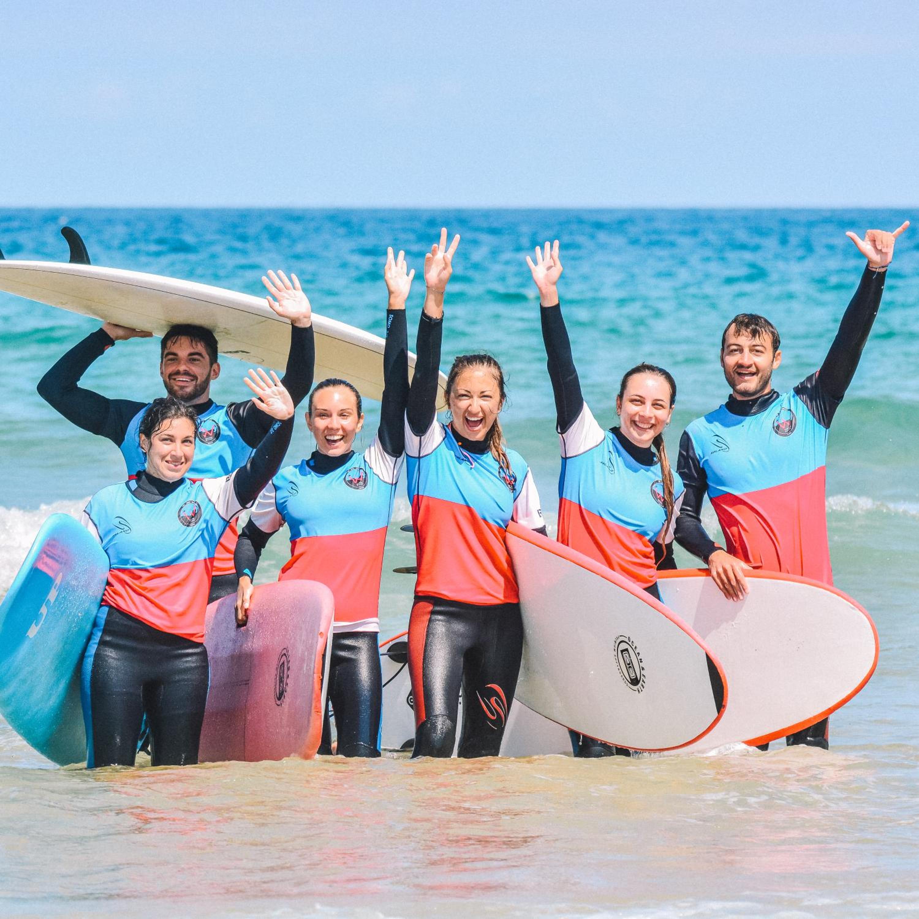 Escuela de Surf WAVES SOUND - Alojamiento Compartido