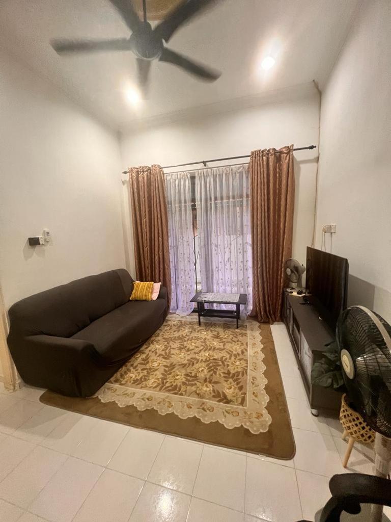 Homestay Seri Aman Pasir Puteh photo 7