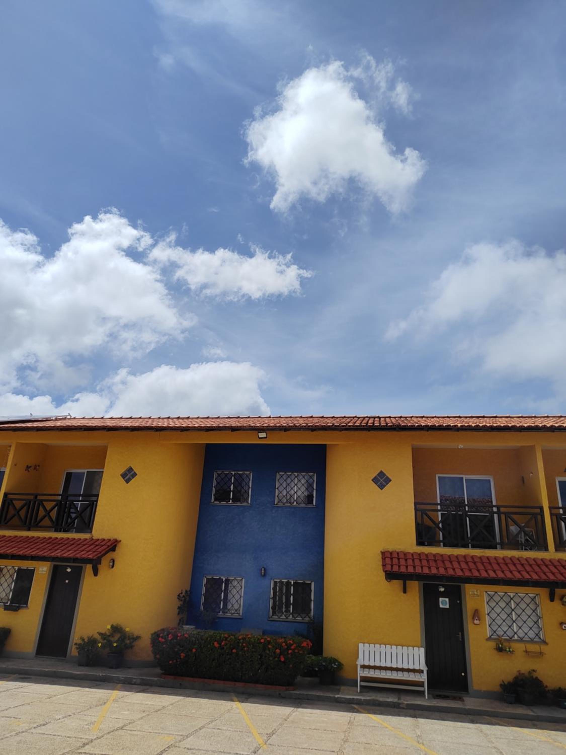 Casa 2 pavimentos condomínio fechado Salinópolis
