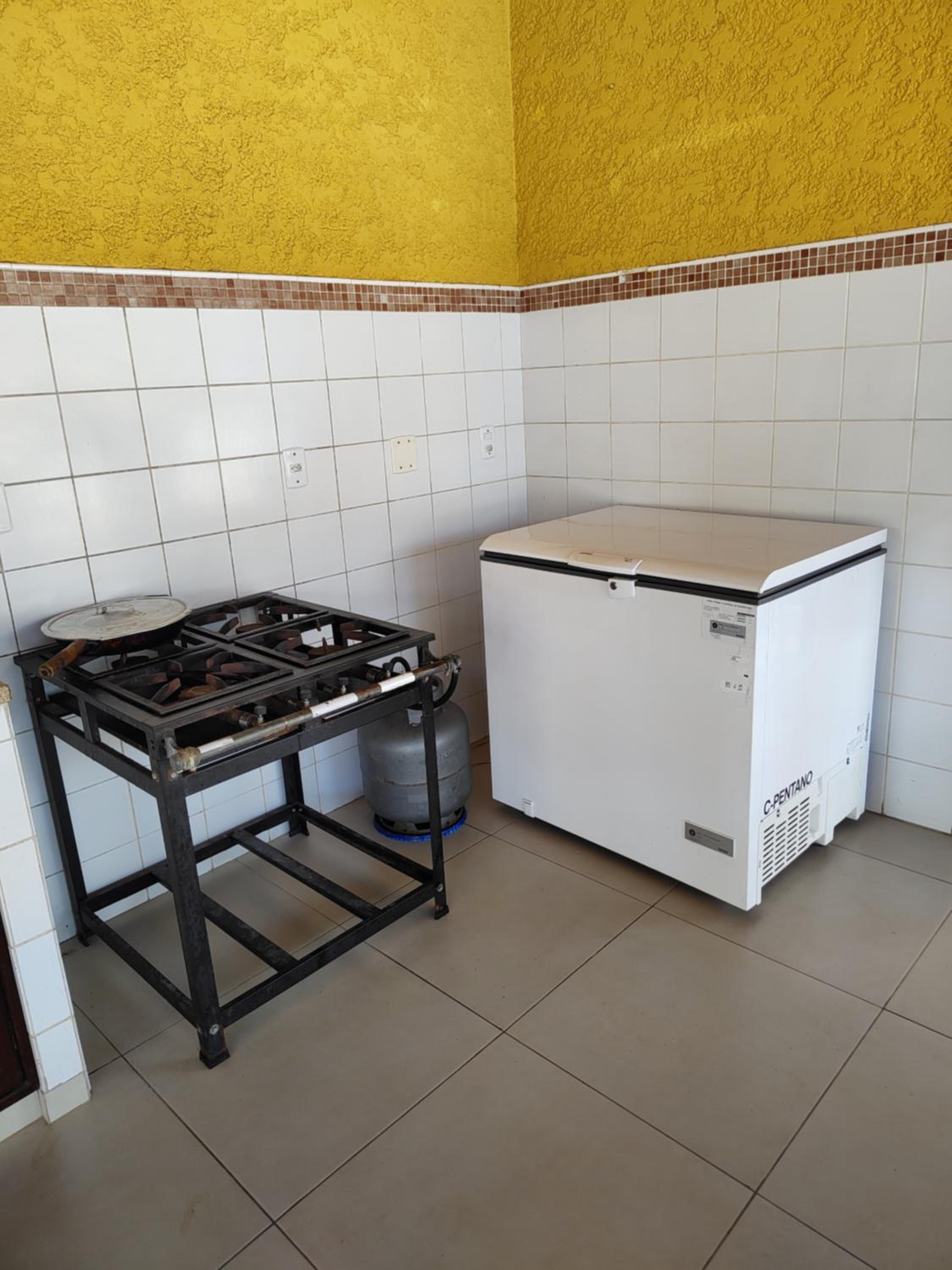 Casa 2 pavimentos condomínio fechado Salinópolis