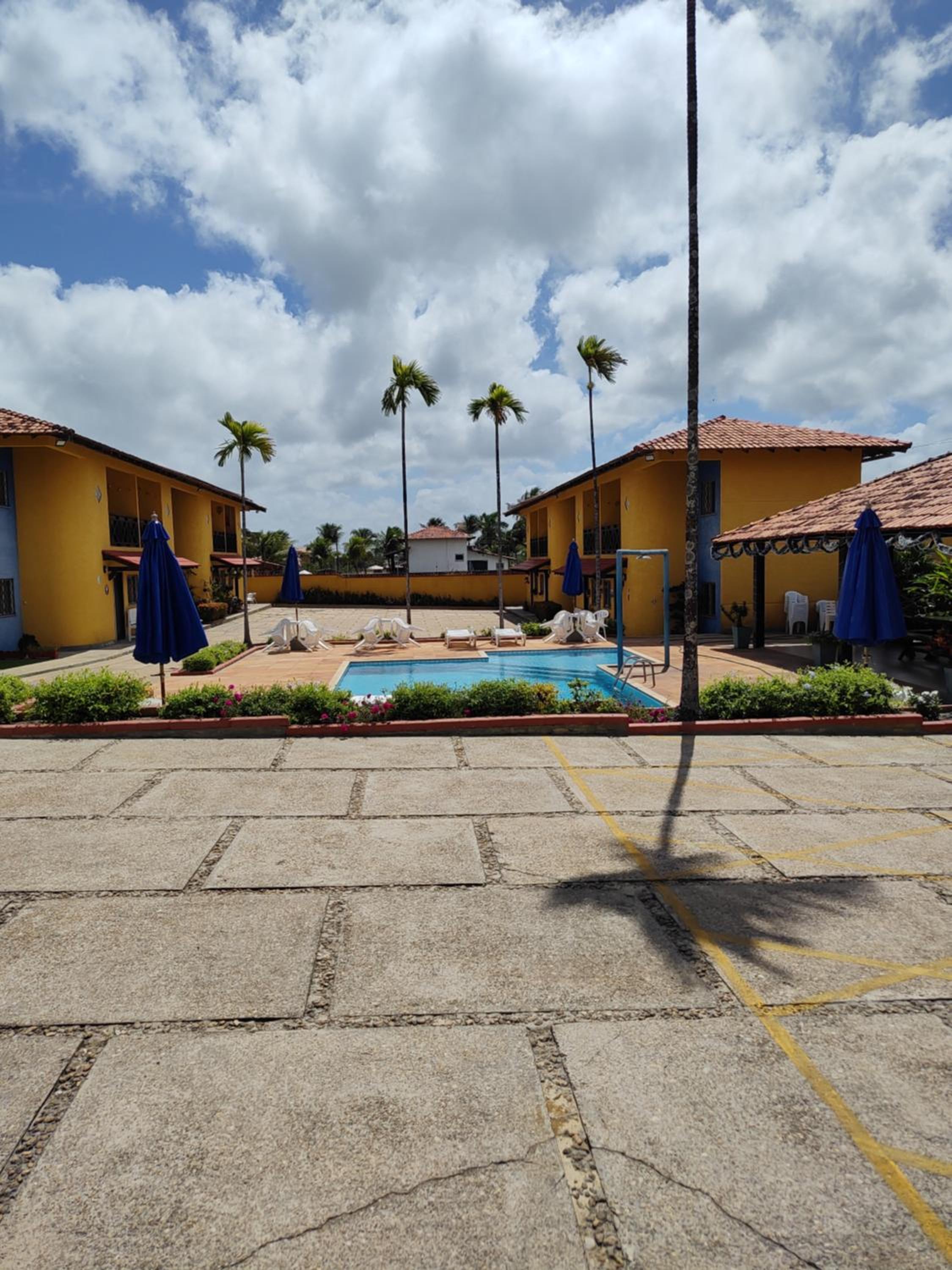 Casa 2 pavimentos condomínio fechado Salinópolis