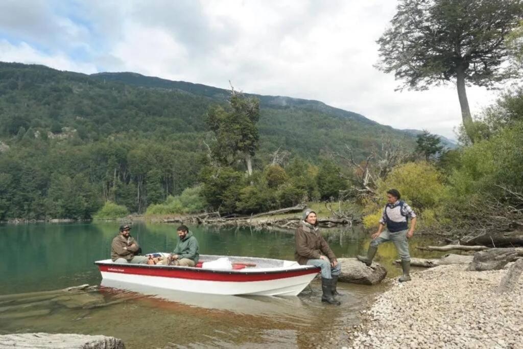 La Bella Patagonia Eco Lodge, Figueroa River
