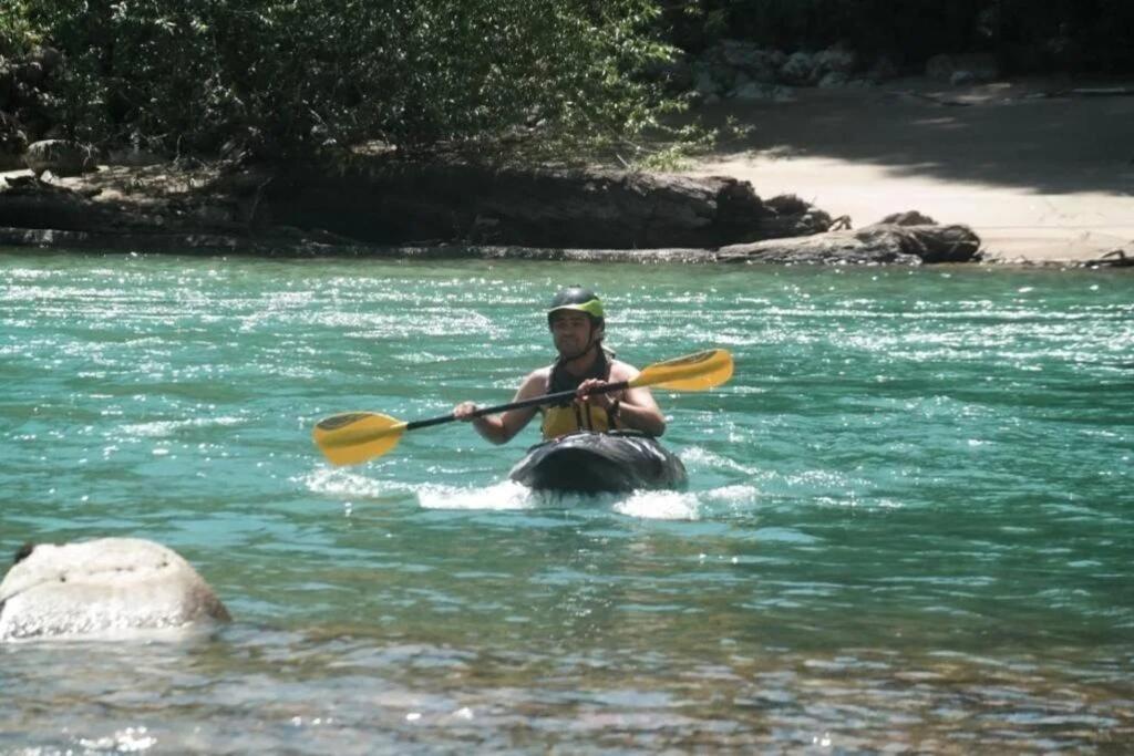 La Bella Patagonia Eco Lodge, Figueroa River
