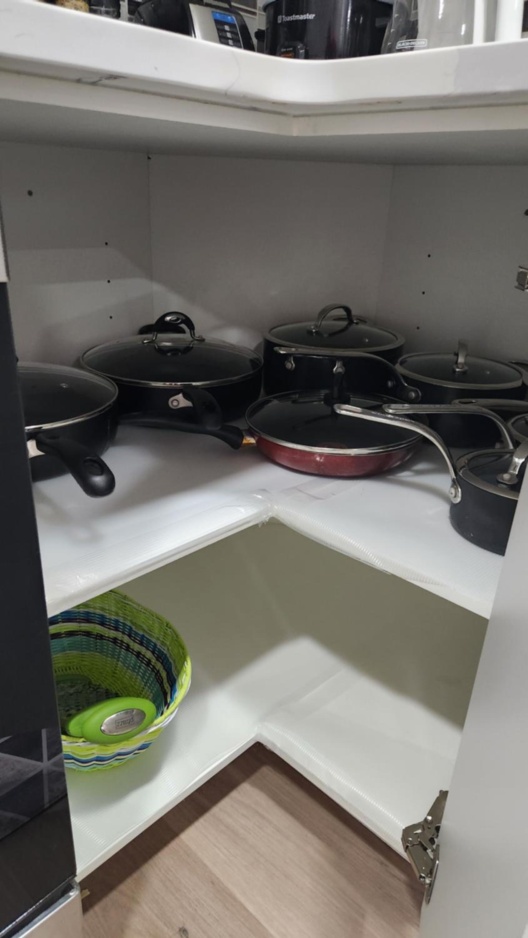 Modern 2 Bedroom Basement Suite at West Edmonton