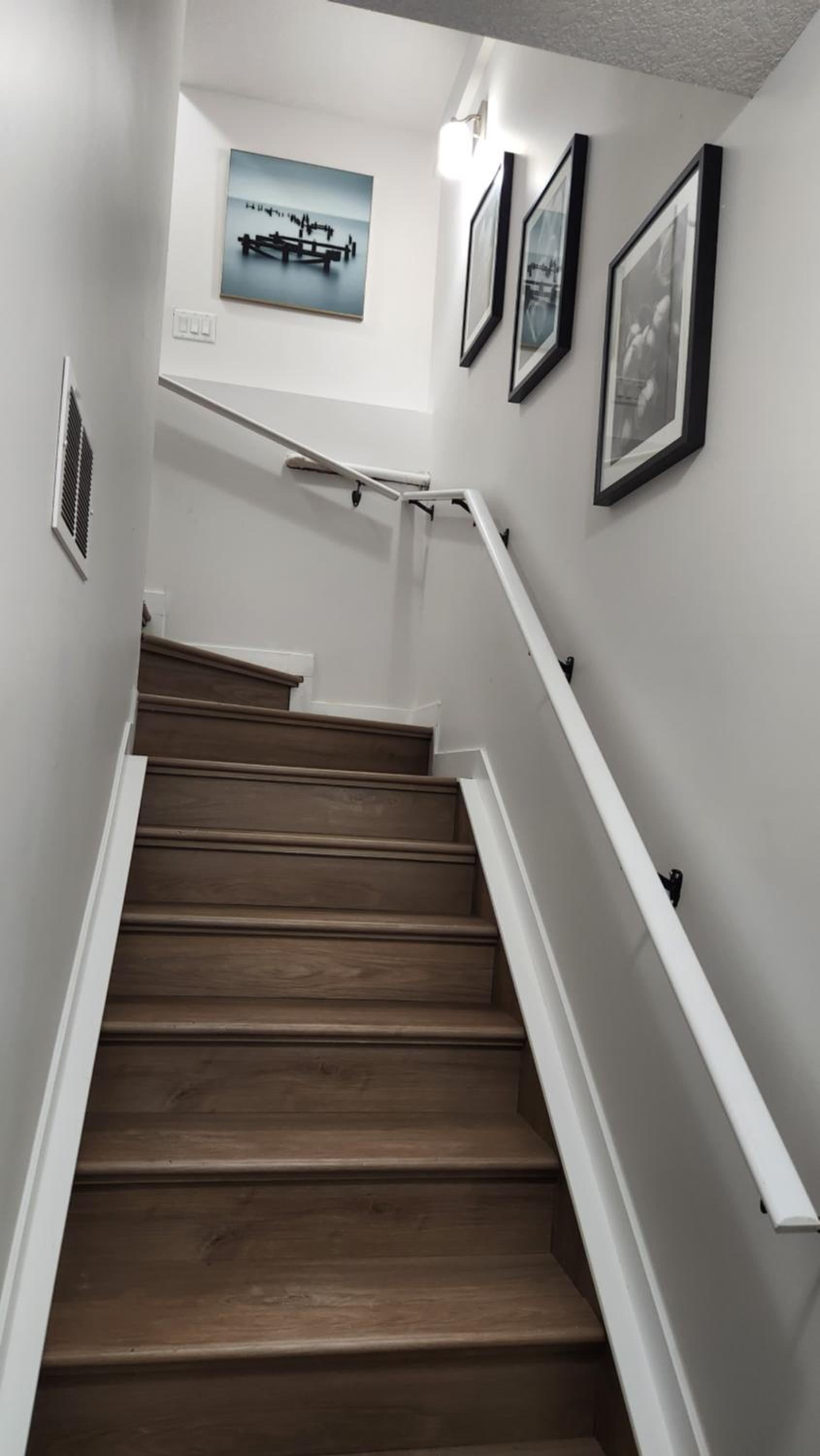 Modern 2 Bedroom Basement Suite at West Edmonton