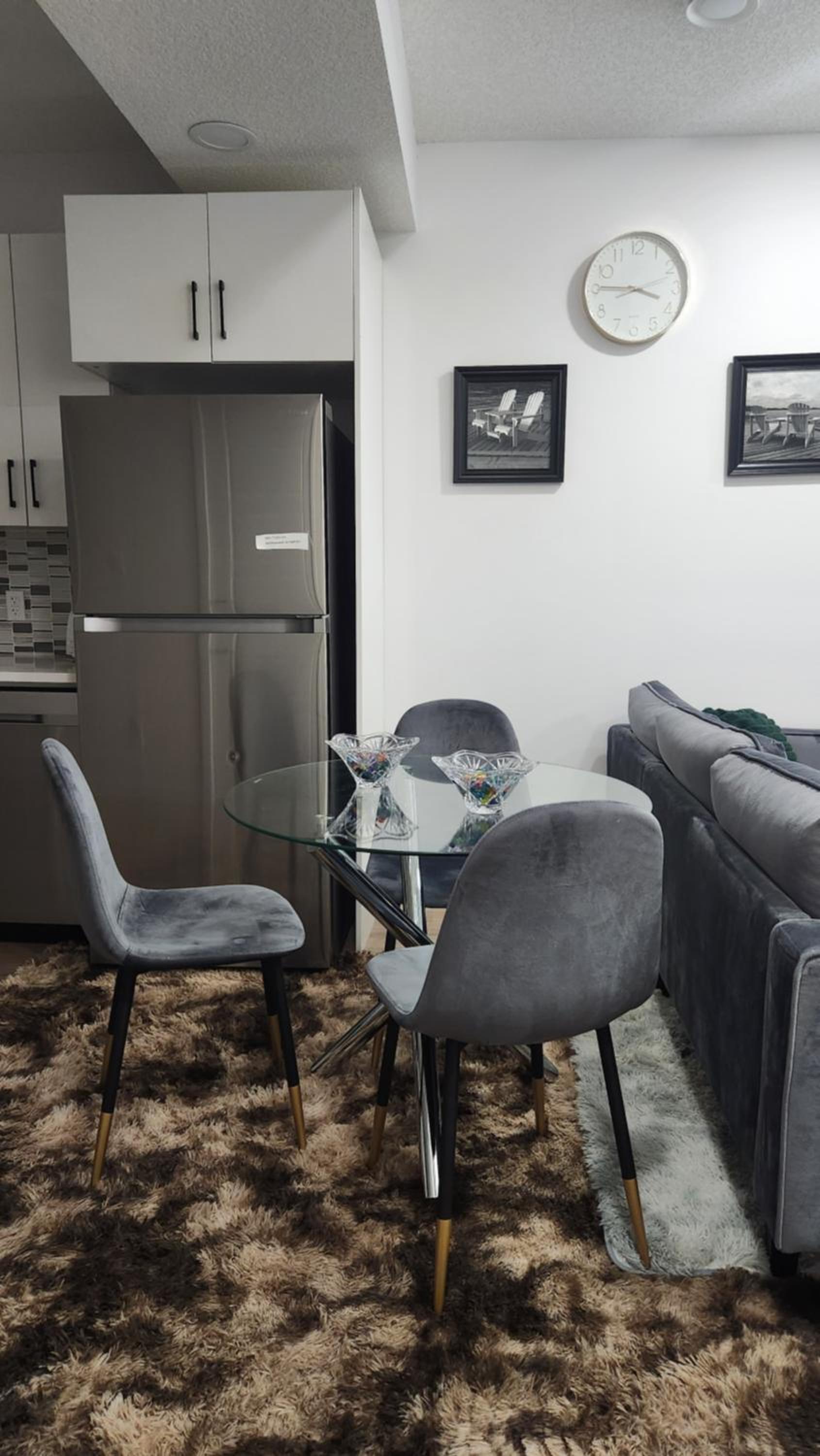 Modern 2 Bedroom Basement Suite at West Edmonton