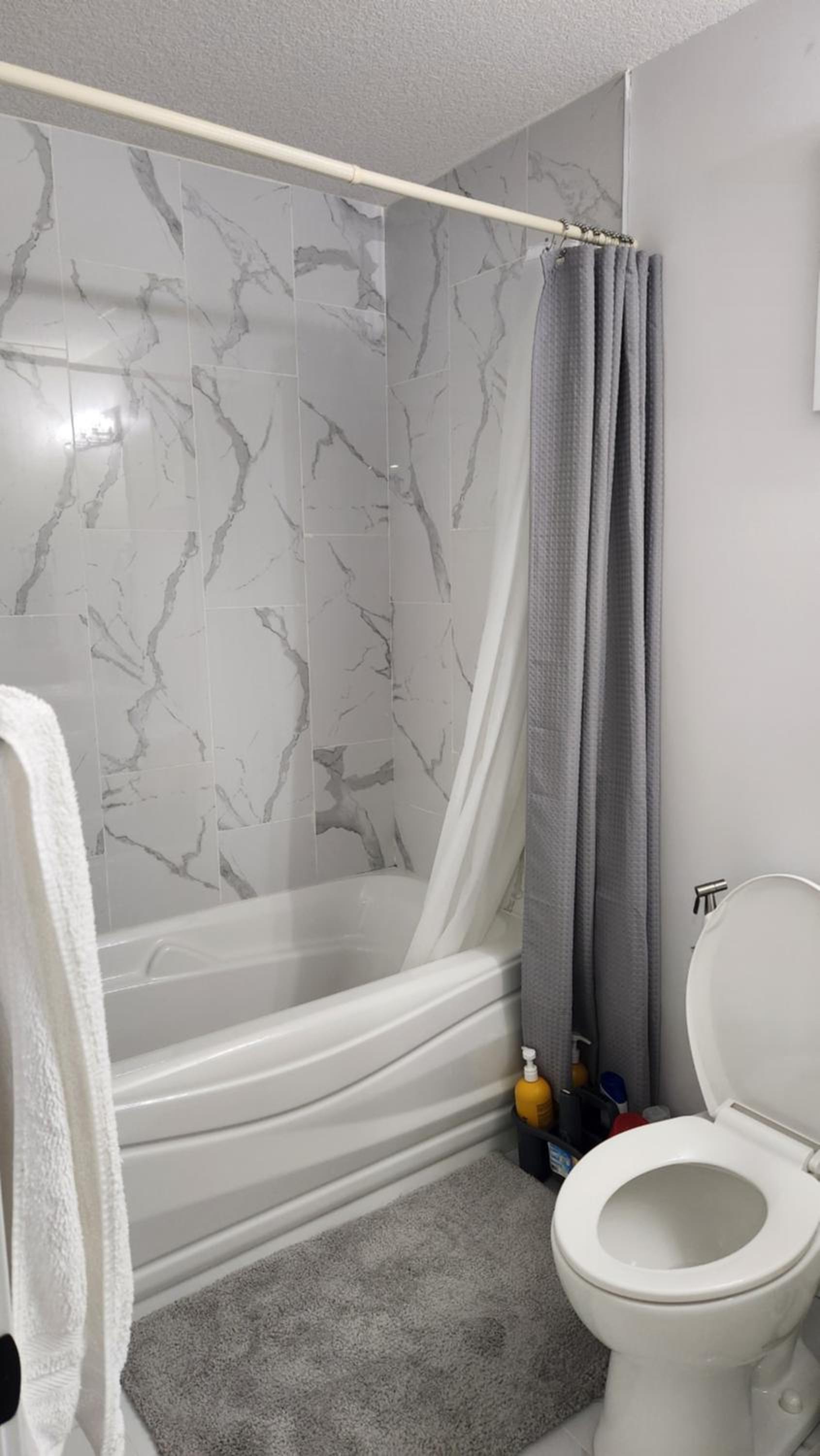Modern 2 Bedroom Basement Suite at West Edmonton