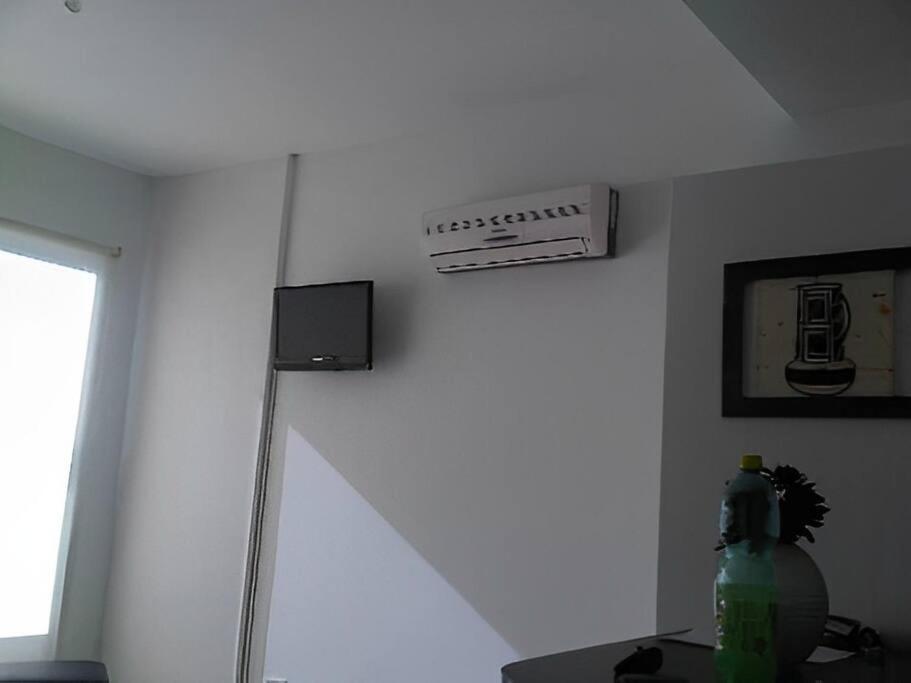 UNICO 2 Ambientes Fte con Balcon