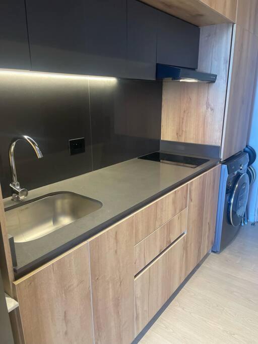 Amazing apartment with large coworking area in The Best location in Bogota