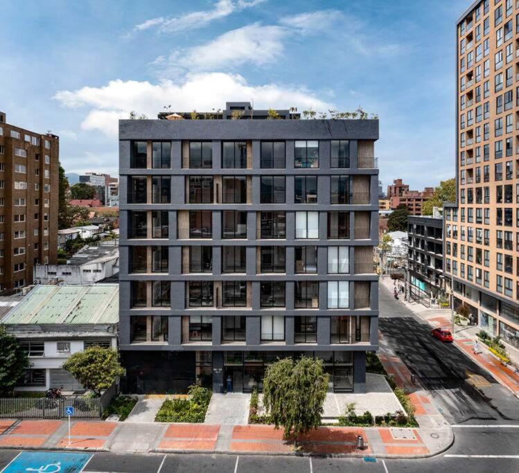 Amazing apartment with large coworking area in The Best location in Bogota