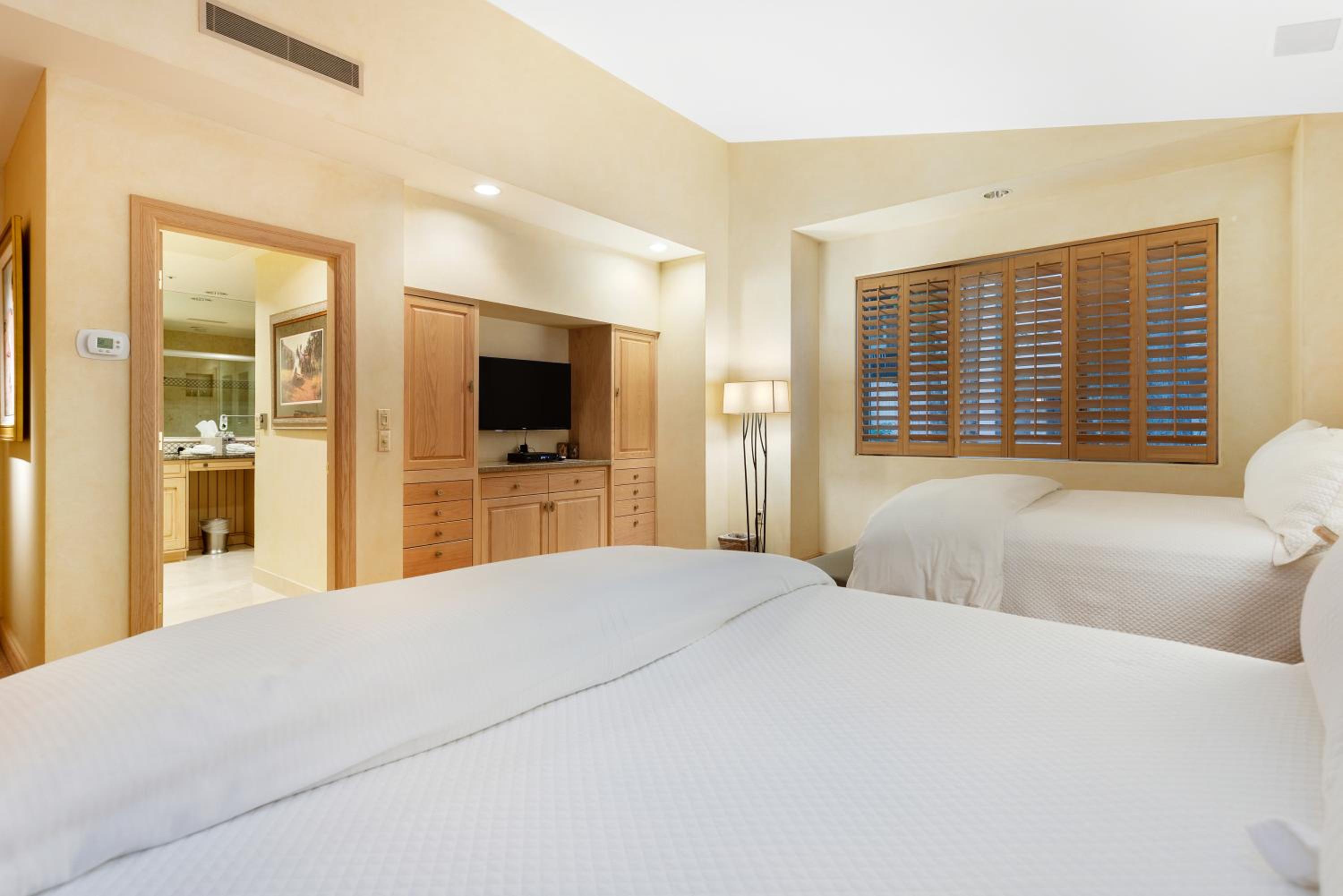The Galatyn Lodge