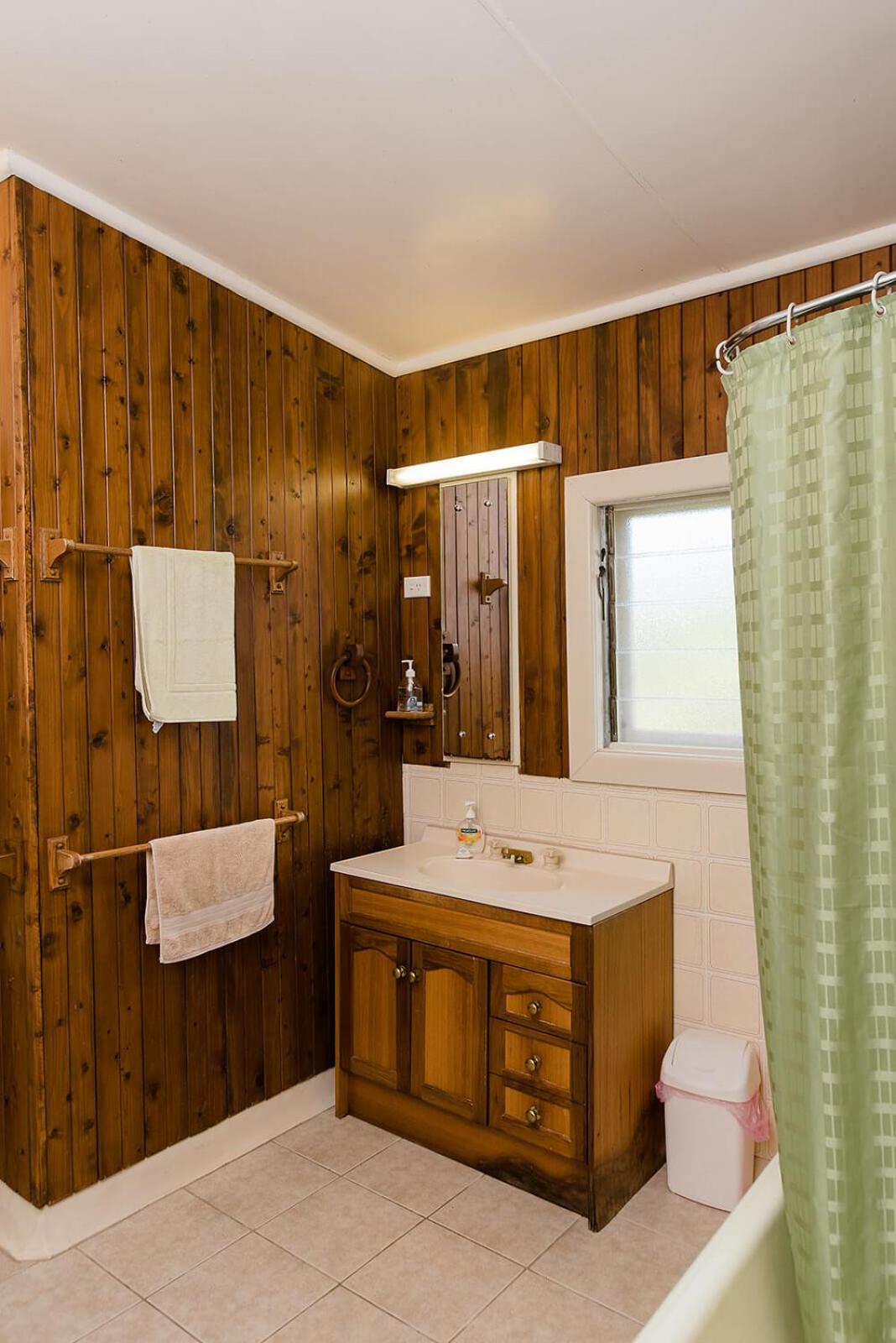 Corowa Oakleigh Hideaway
