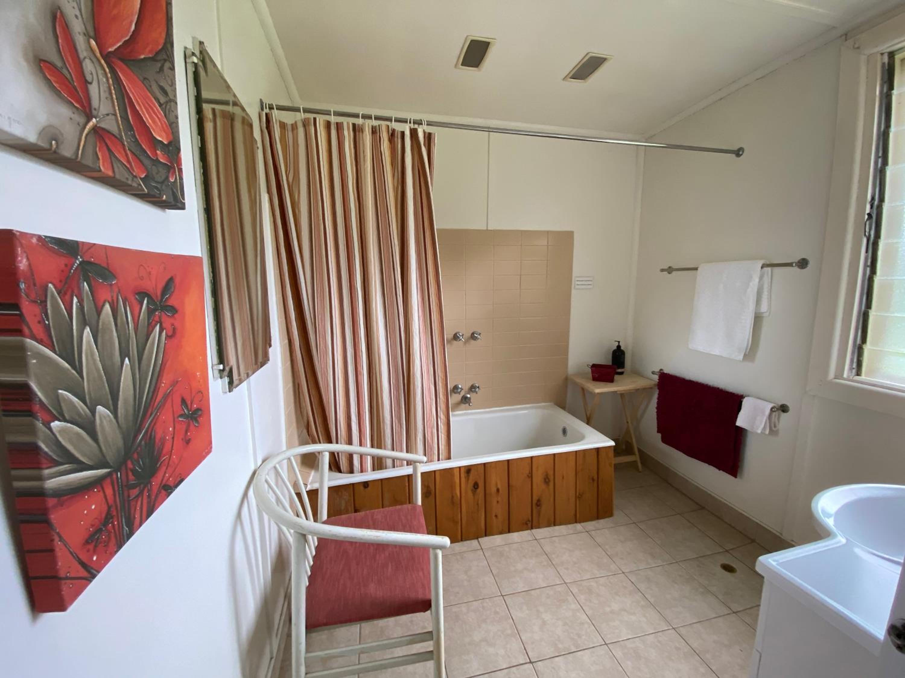 Corowa Oakleigh Hideaway