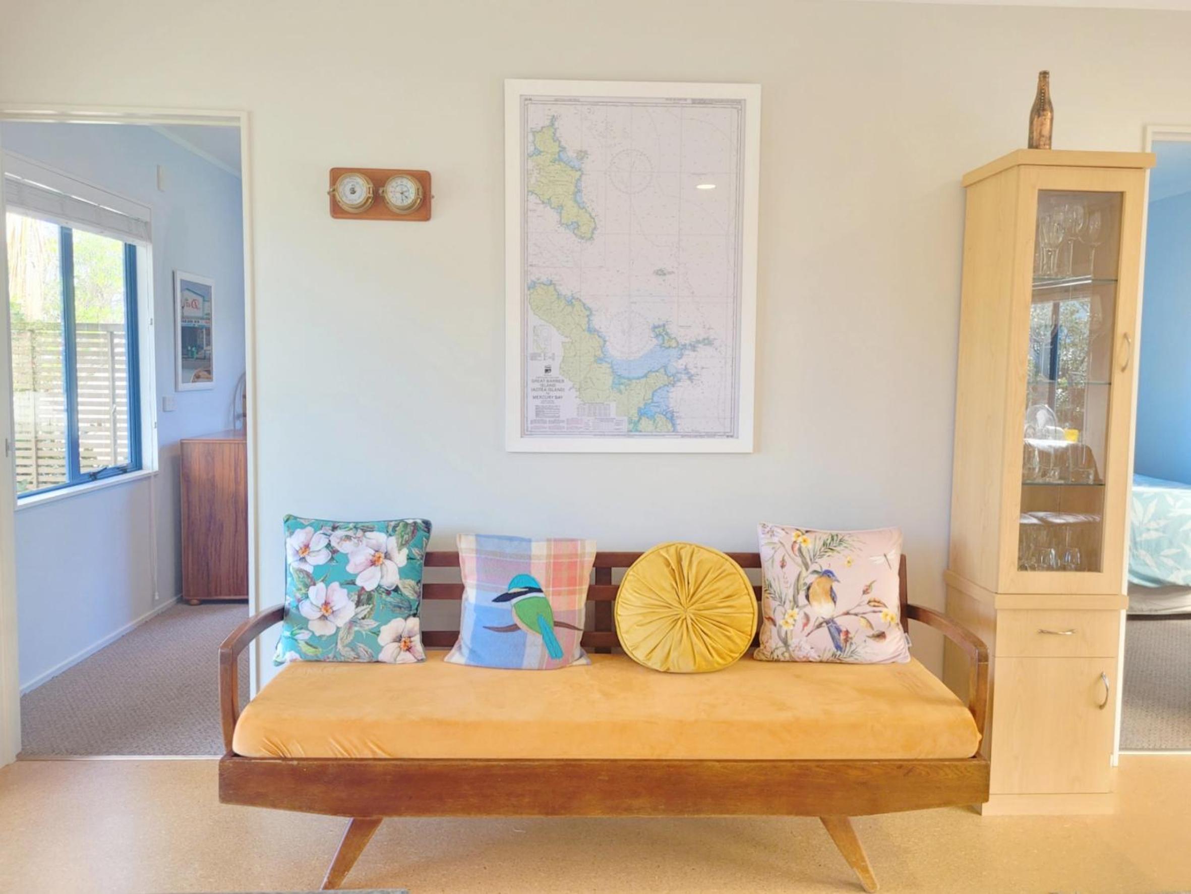 Hosts on the Coast - A Honey on Manuka