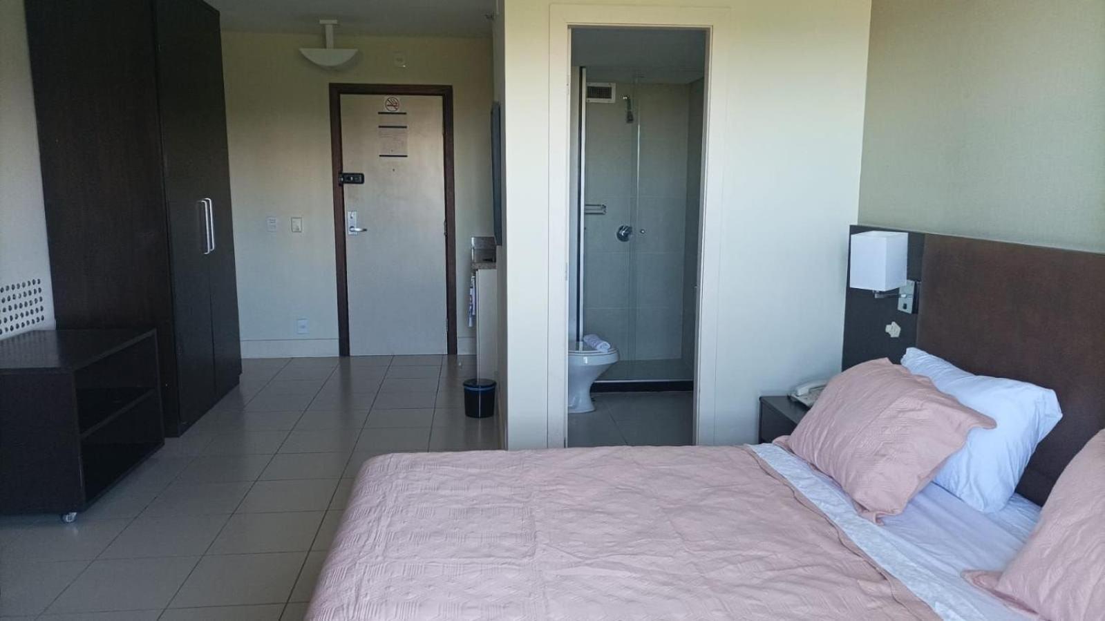 Studio pé na areia, vista, internet e ar