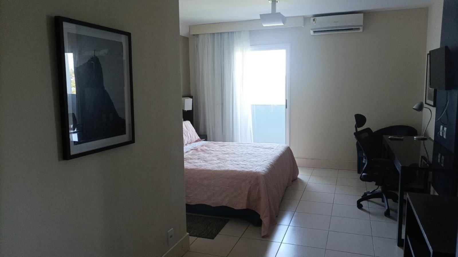 Studio pé na areia, vista, internet e ar