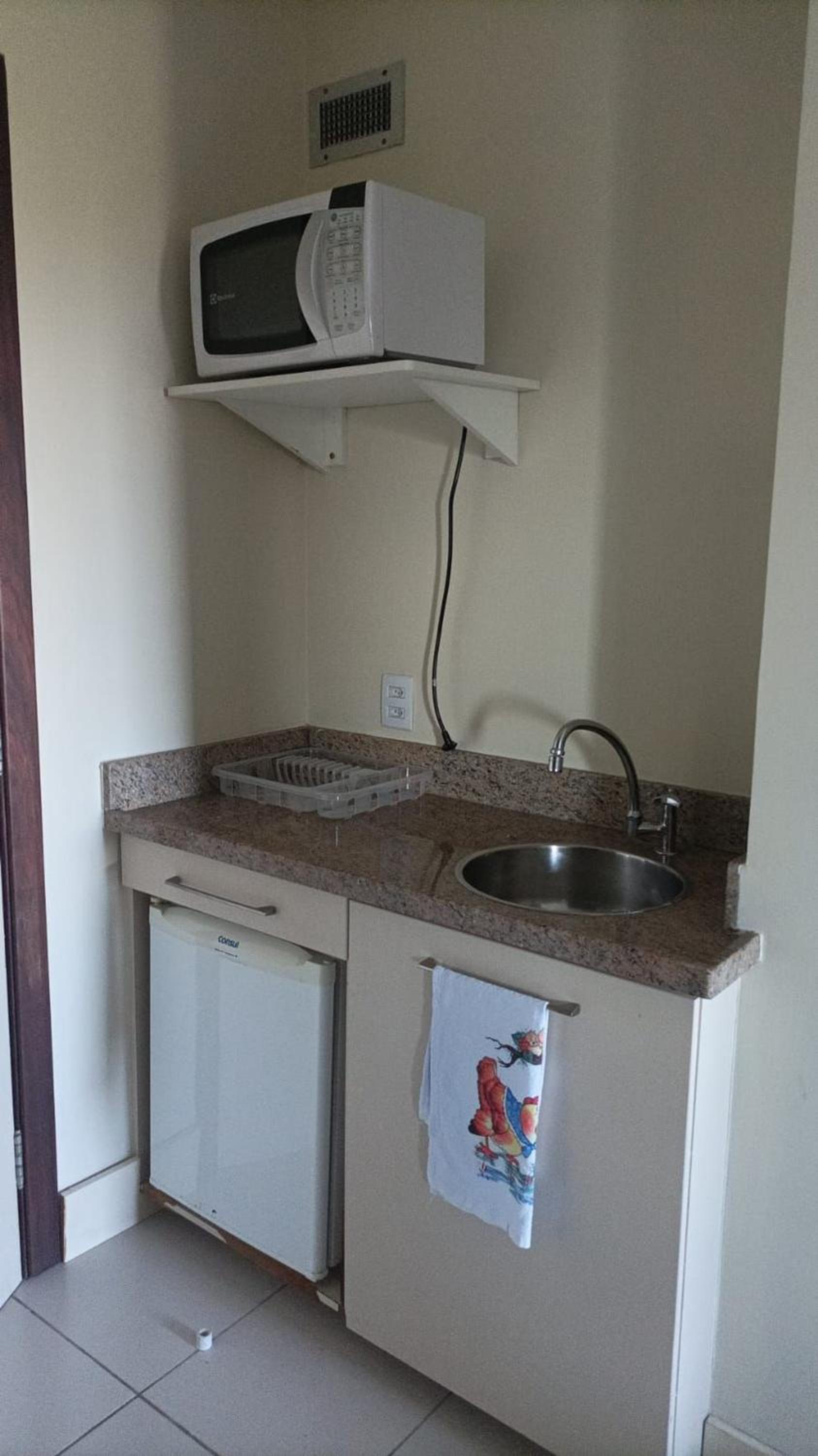 Studio pé na areia, vista, internet e ar