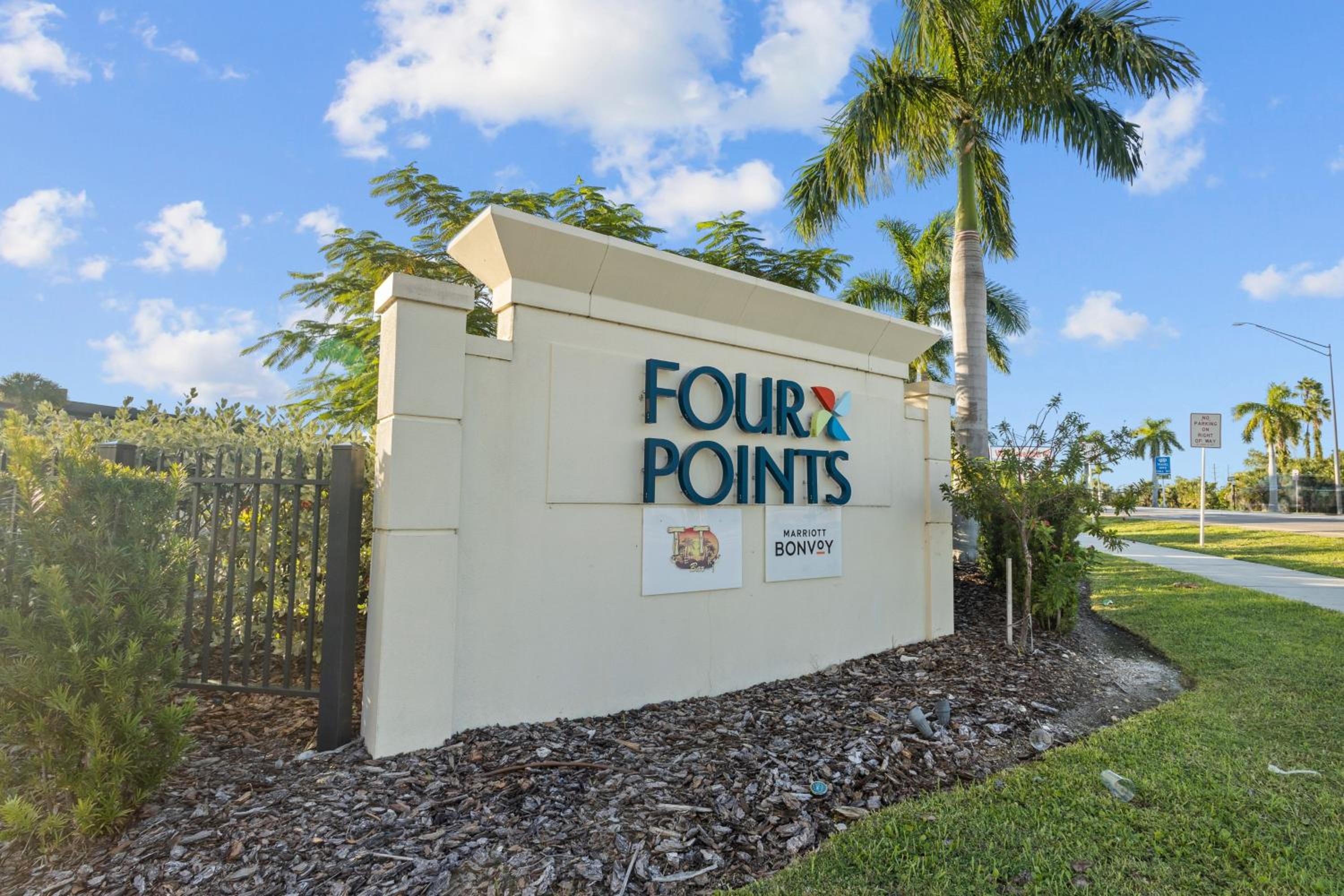 Punta Gorda Vacations - Four Points by Sheraton Punta Gorda Harborside - Property Image 36