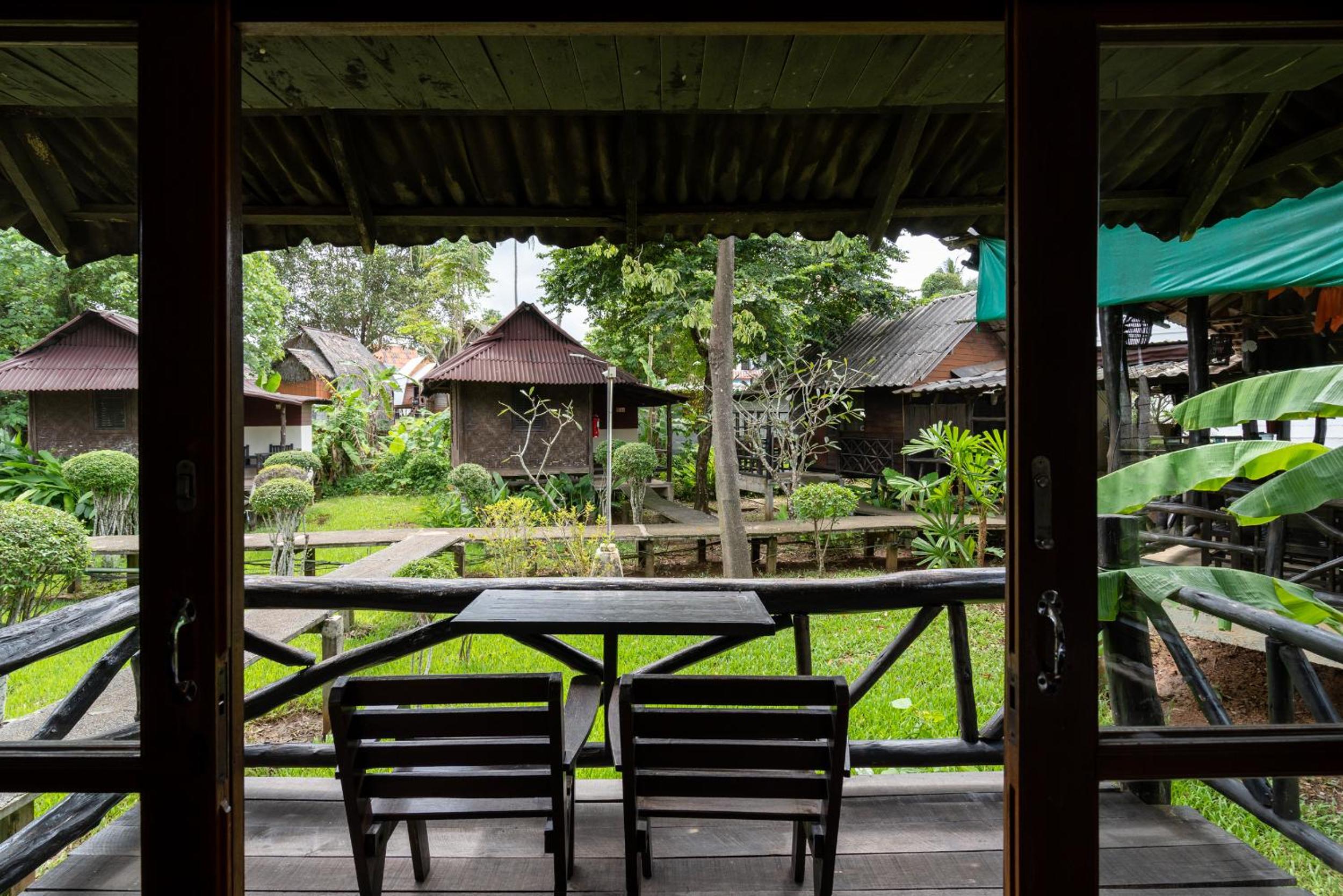 Mook Lanta Eco Resort