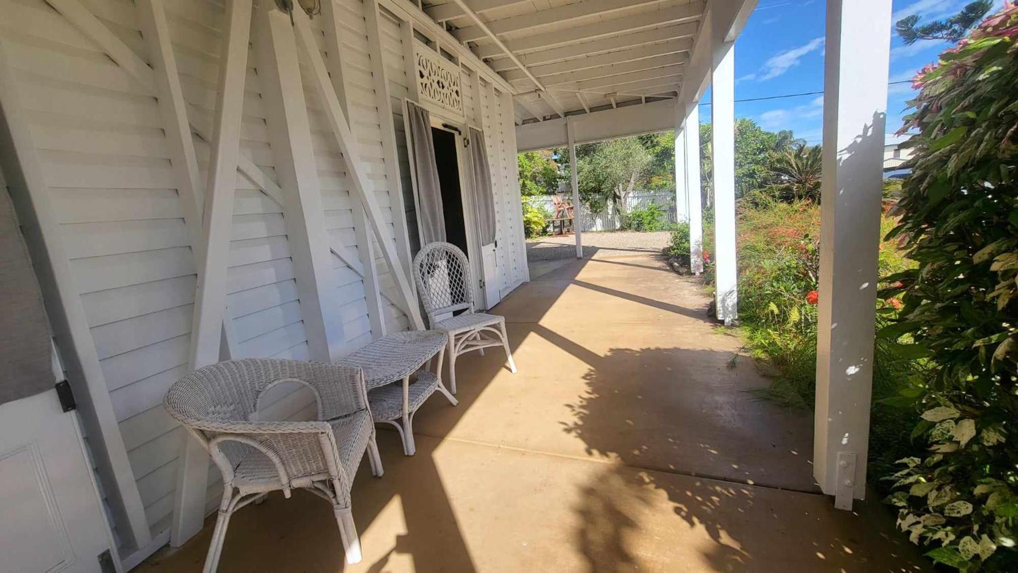 Ribbonwood Bed & Breakfast, Emu Park Qld
