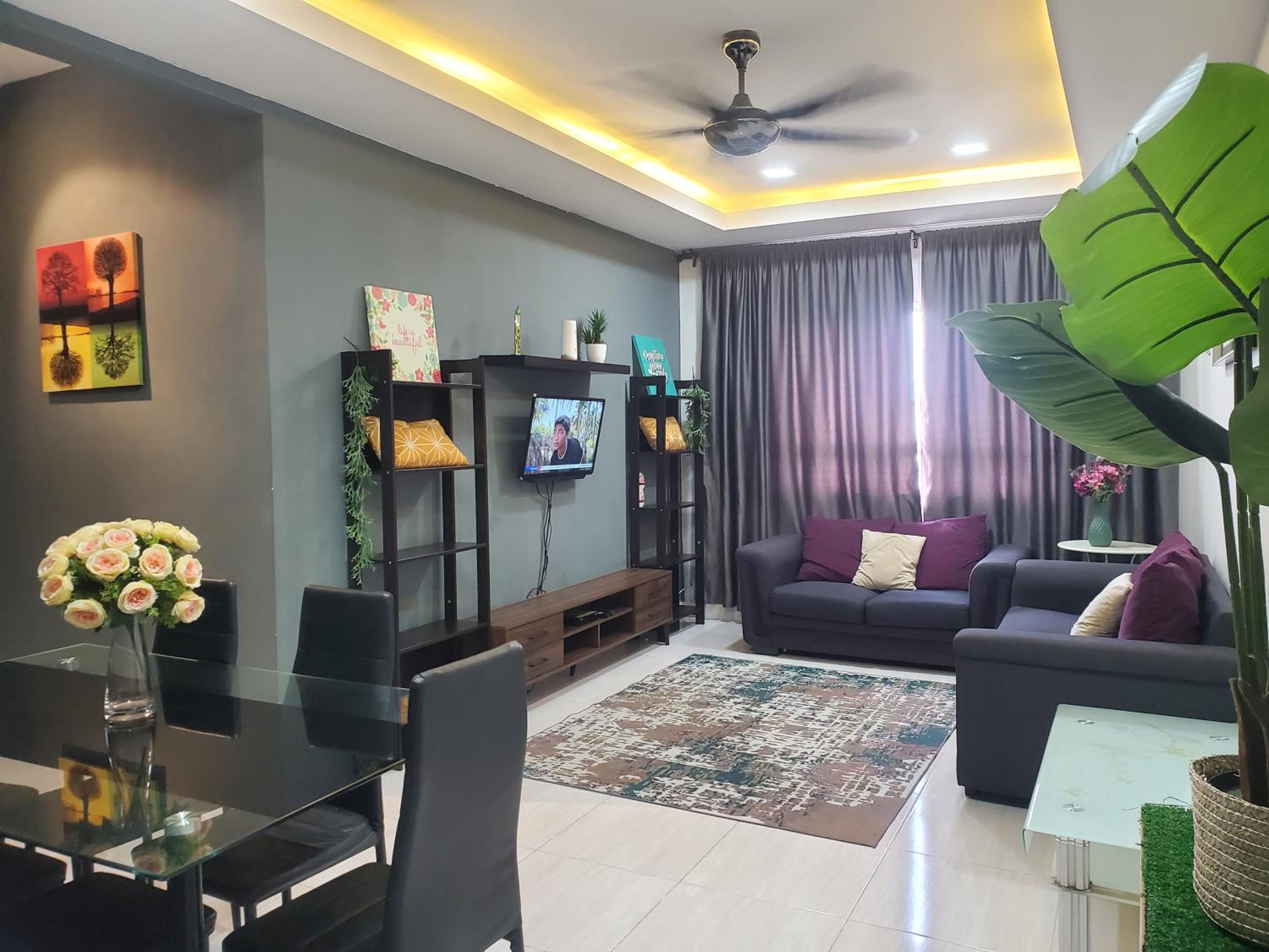 Casa Inderaloka Pantai Batu Buruk photo 1