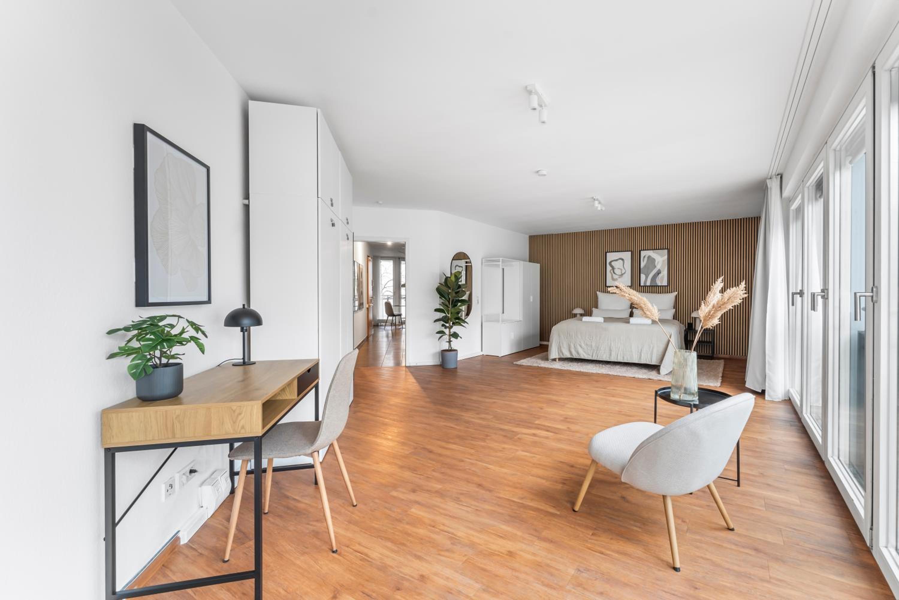 100sqm Luxury Apt in Prime Location near Ku'Damm