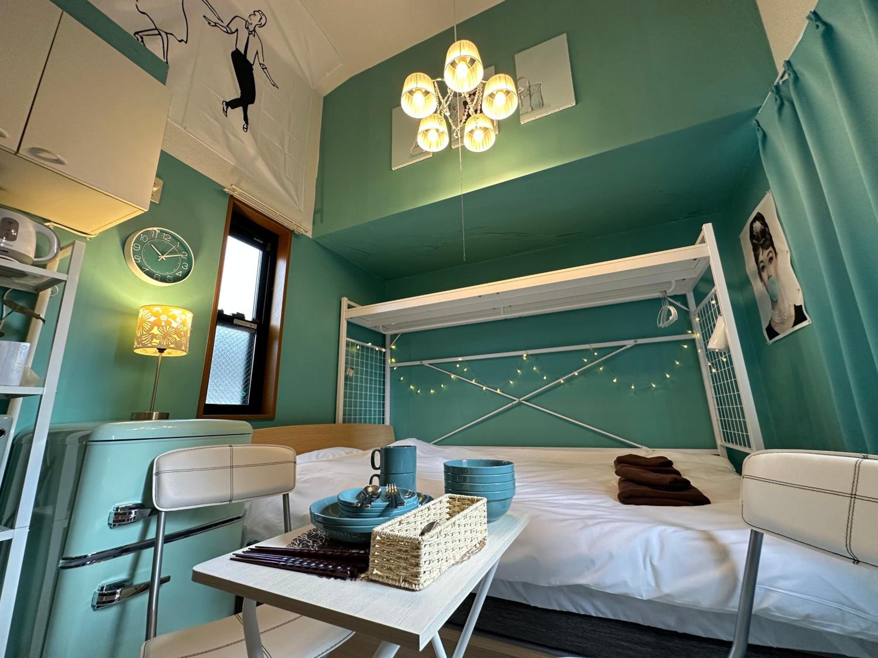 LEON RESORT HOTEL Max4people Shinjuku 7minutes Shibuya12 minutes LEON RESORT SHIBUYA 新宿渋谷 最寄り初台駅 最大4人