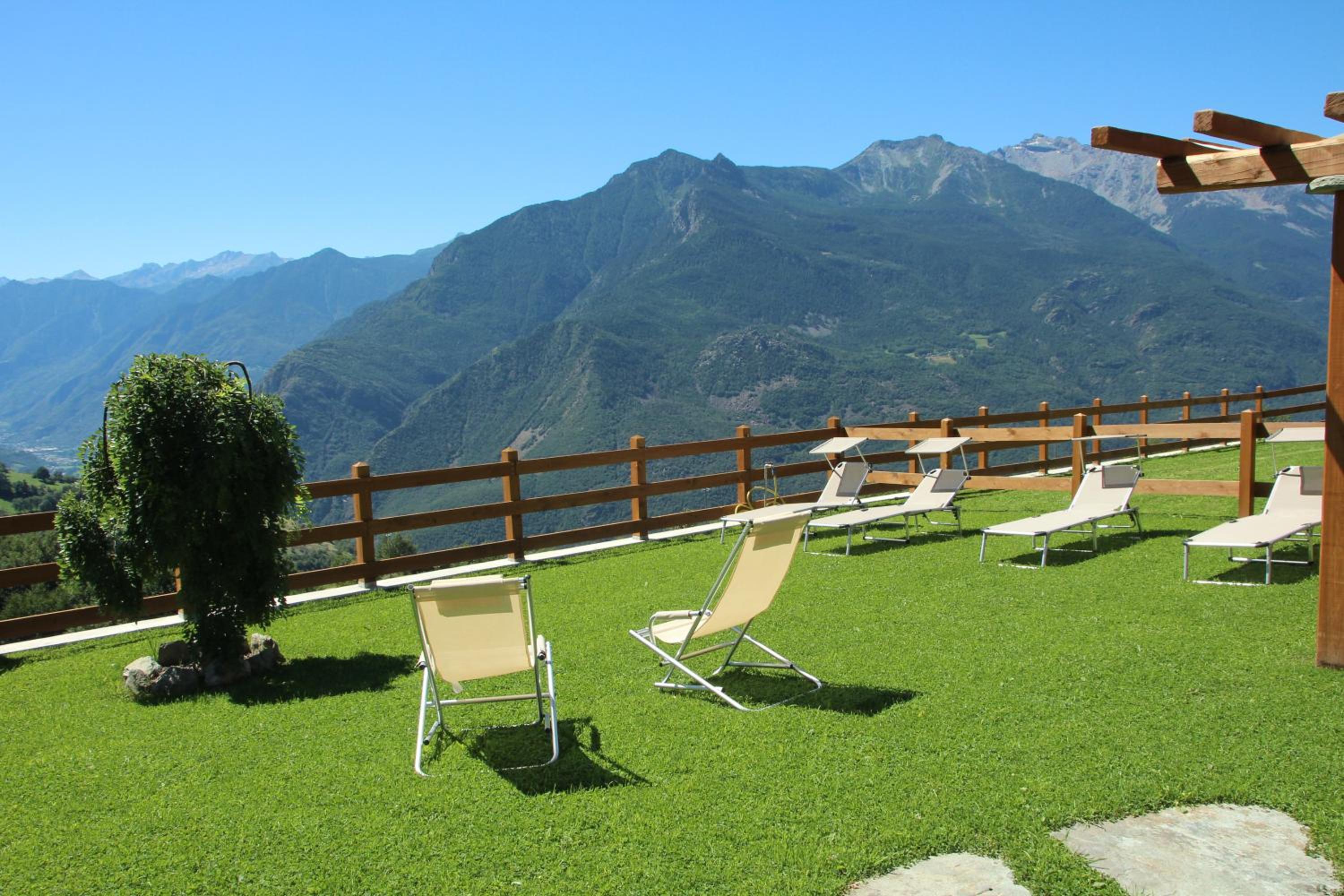 Panoramic Apartments Lerinon