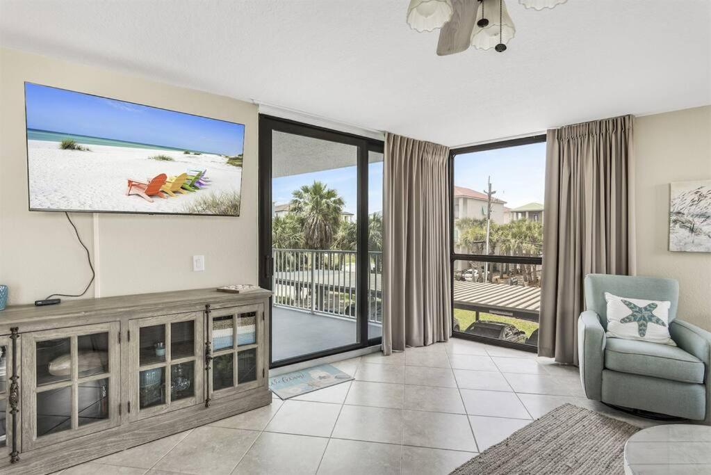 Mainsail 414 - Gigis Beach Condo view 3
