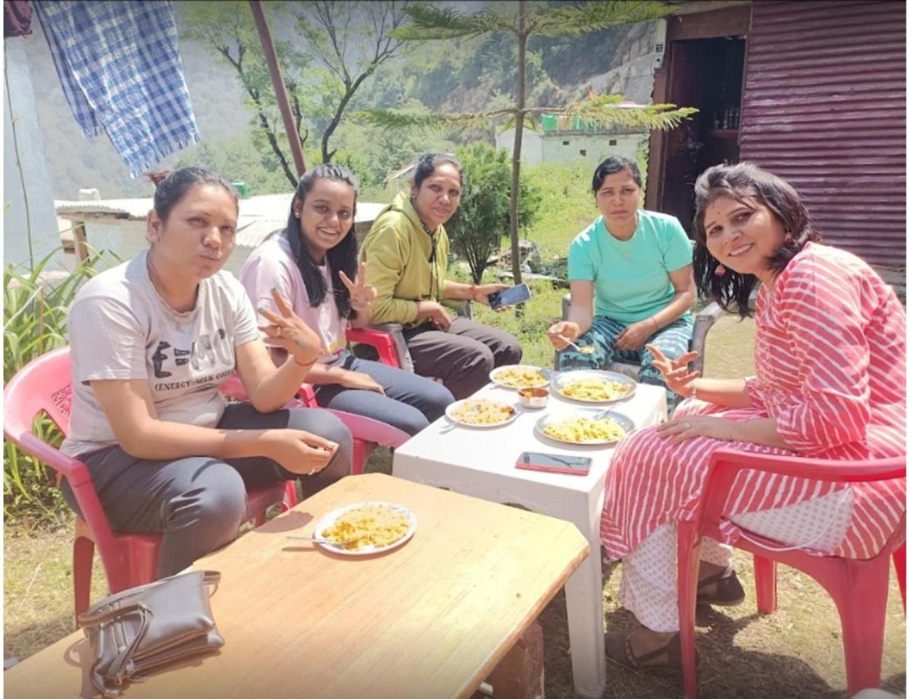 Kurmanchal Guest House, Phata