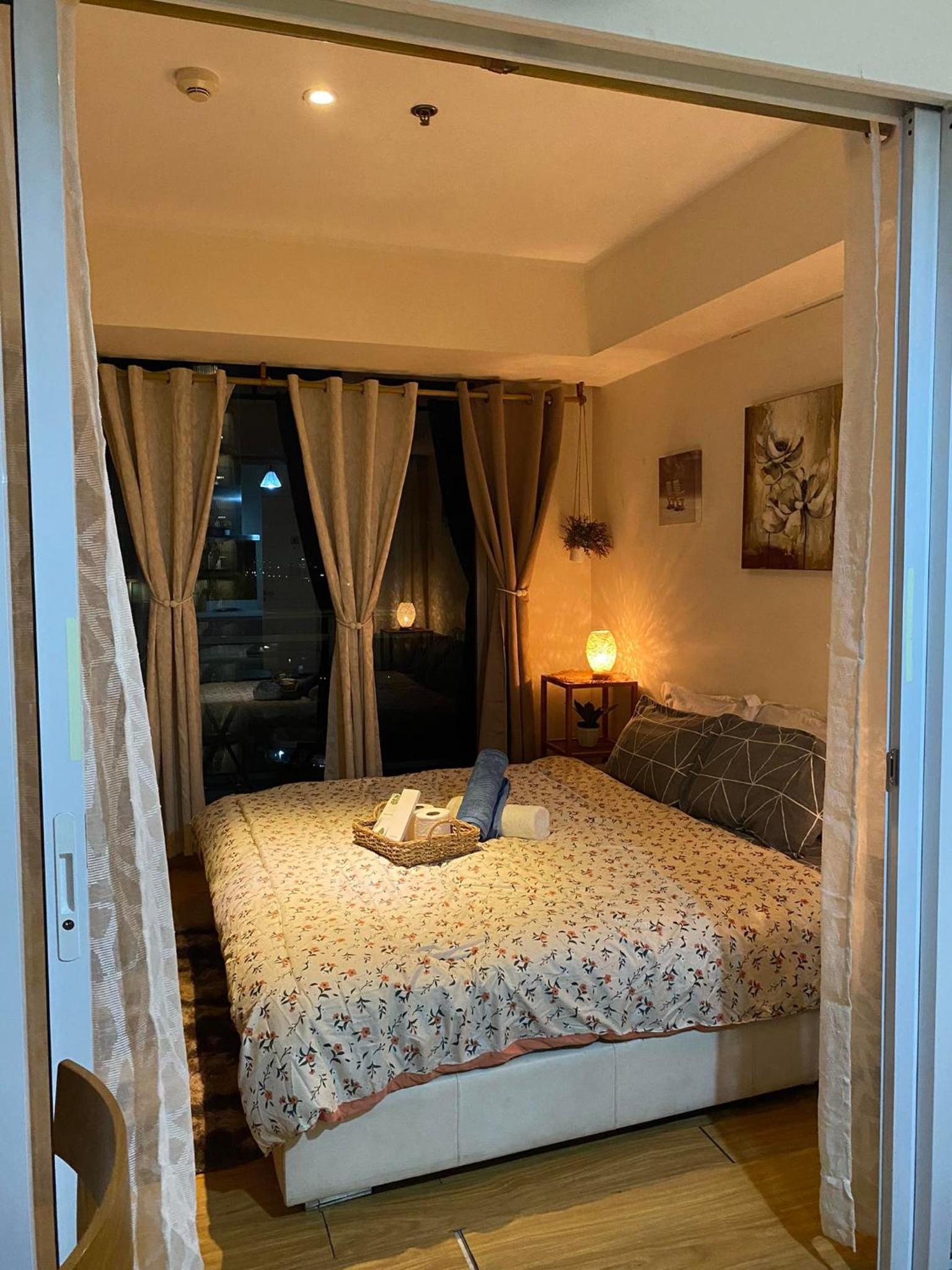 Lush Heaven Azure Staycation view 3