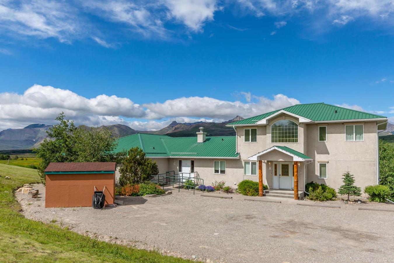 Waterton Country Villas