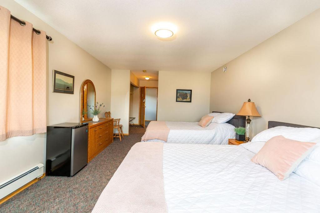 Waterton Country Villas