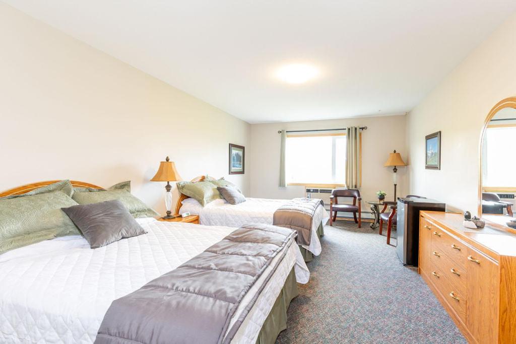 Waterton Country Villas