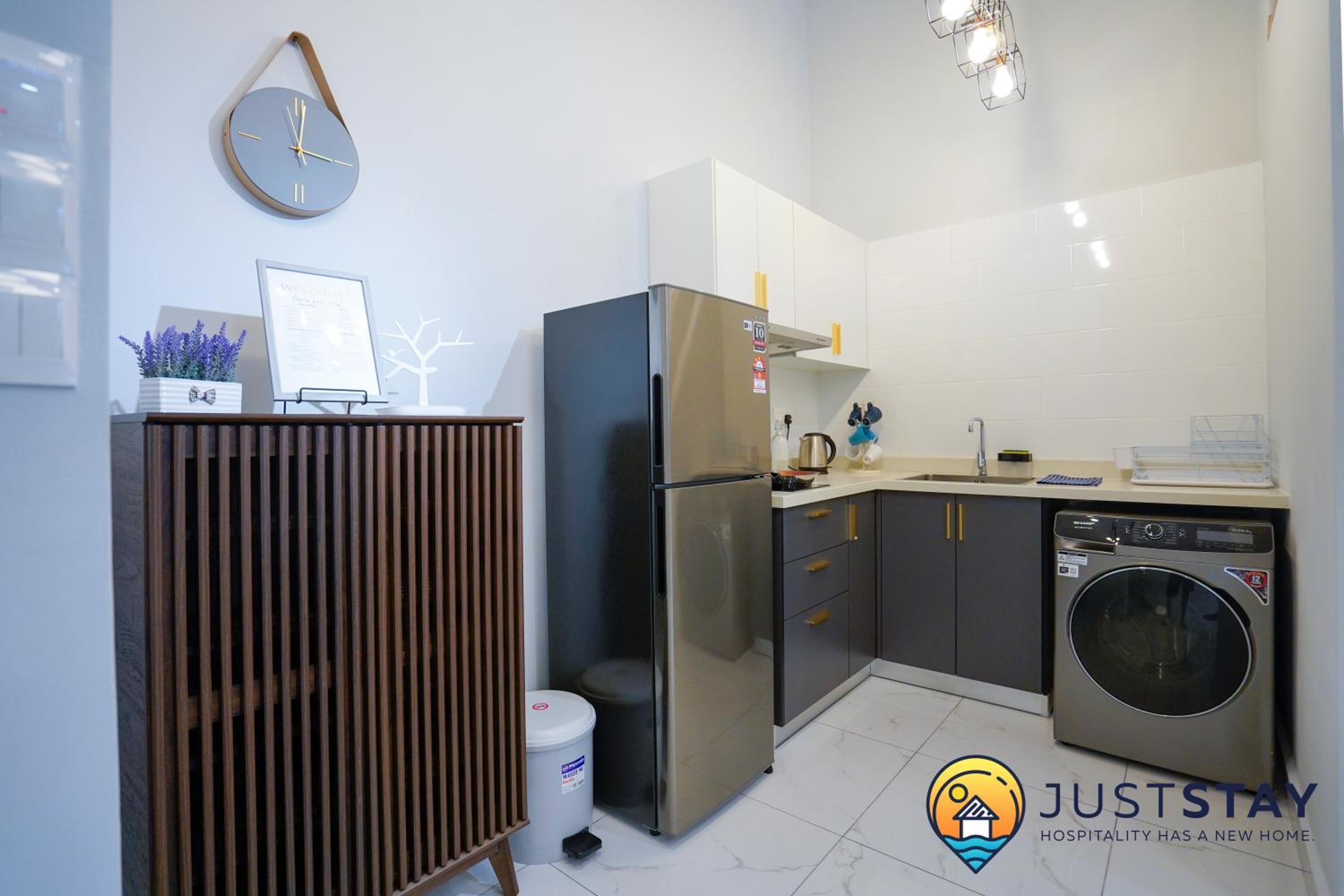 Arte Cheras by Just Stay