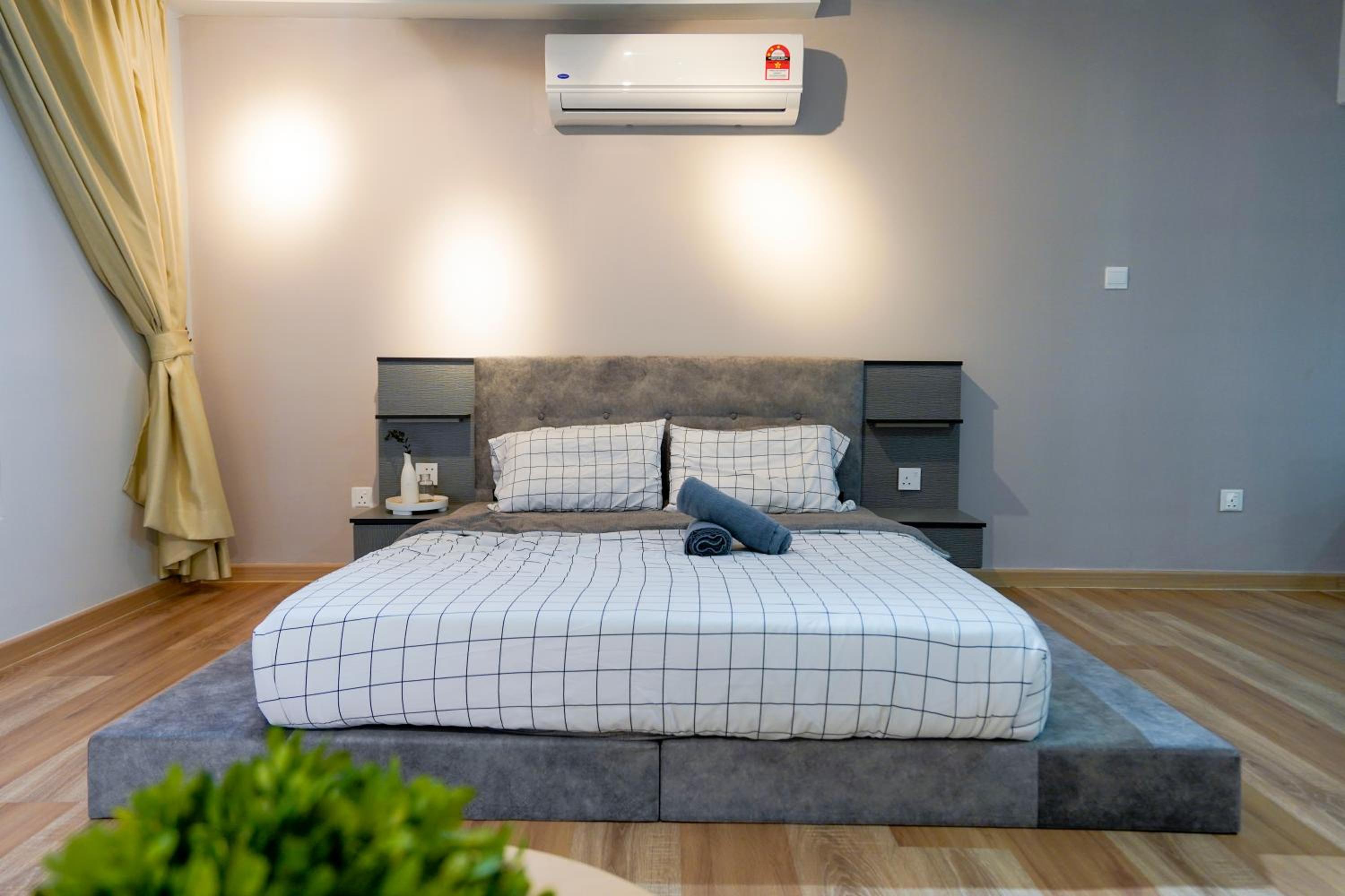 Arte Cheras by Just Stay