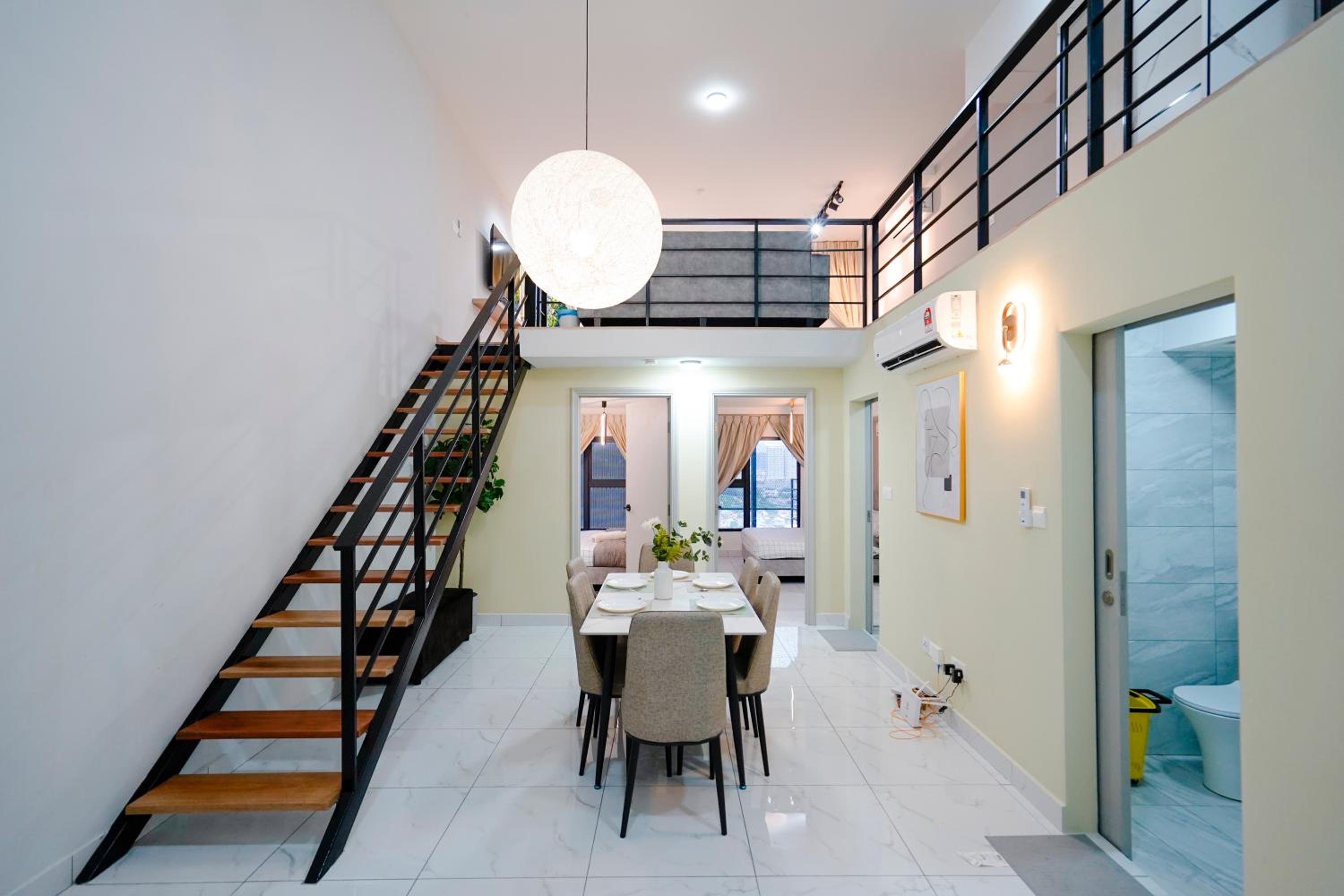 Arte Cheras by Just Stay