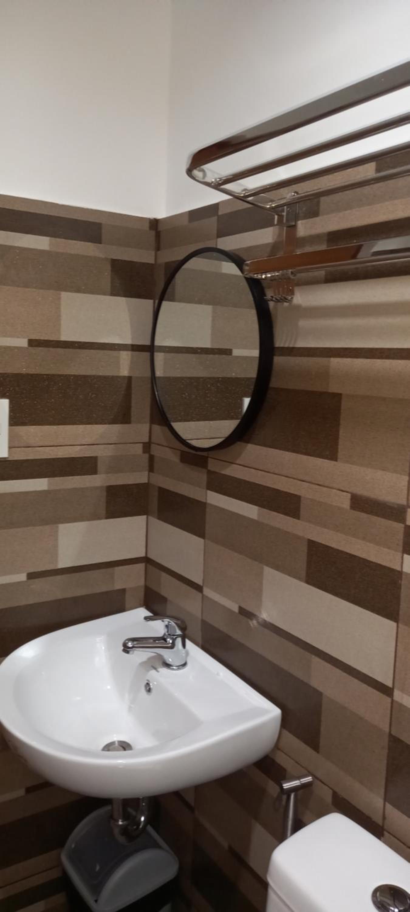 Lorraine Suites